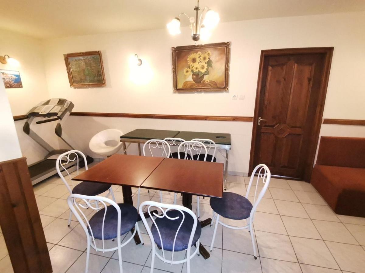 Patko Fogado Bed & Breakfast Hajdúszoboszló Eksteriør bilde