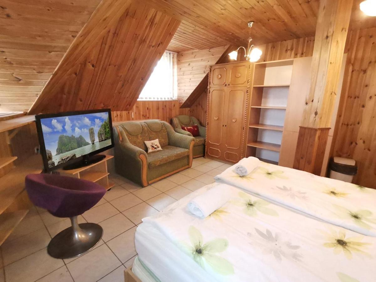 Patko Fogado Bed & Breakfast Hajdúszoboszló Eksteriør bilde