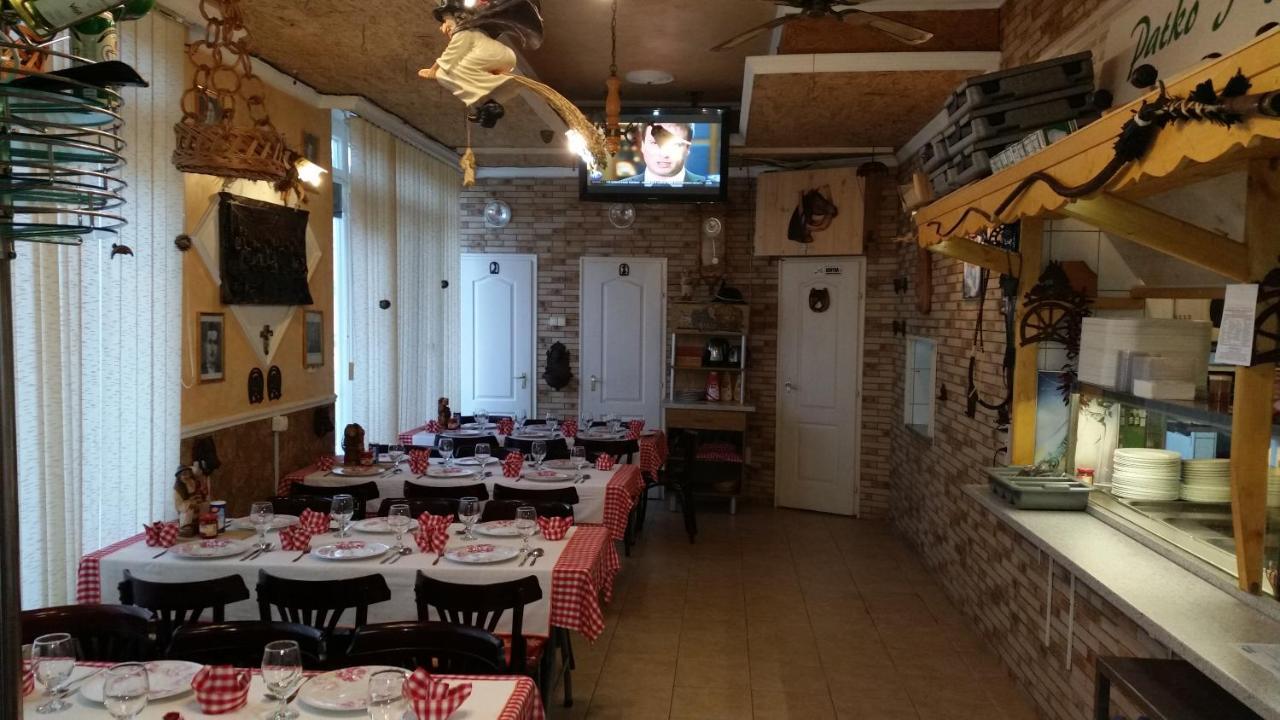 Patko Fogado Bed & Breakfast Hajdúszoboszló Eksteriør bilde